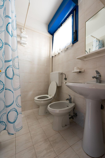 Bathroom 3, Beachside apartment for families and friends, Venezia