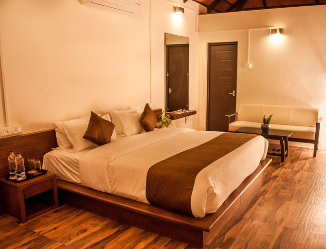 Bedroom 2, UDS COCO Hotels and Resorts, Tiruppur