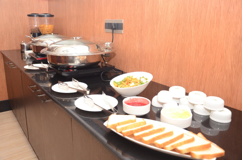 Food & Drinks 5, Staylite Suites, Chennai