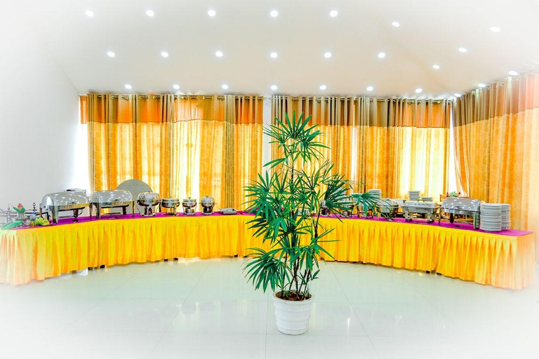 Food & Drinks 5, Valampuri Hotel, Jaffna