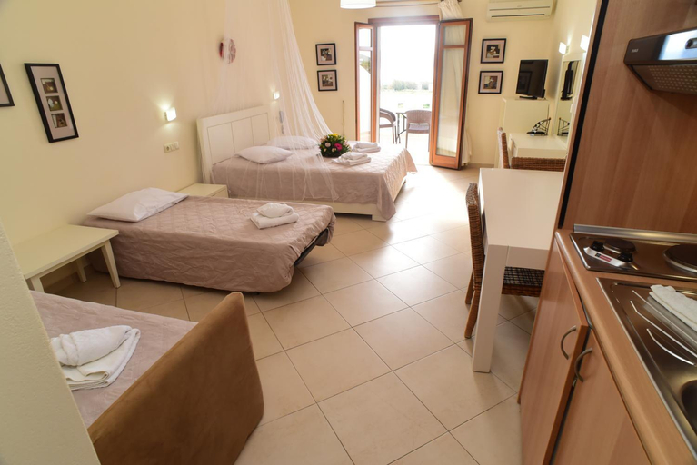 Bedroom 2, Margaritari Hotel, South Aegean