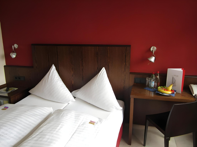 Bedroom 3, Westend Hotel (non-smoking), München