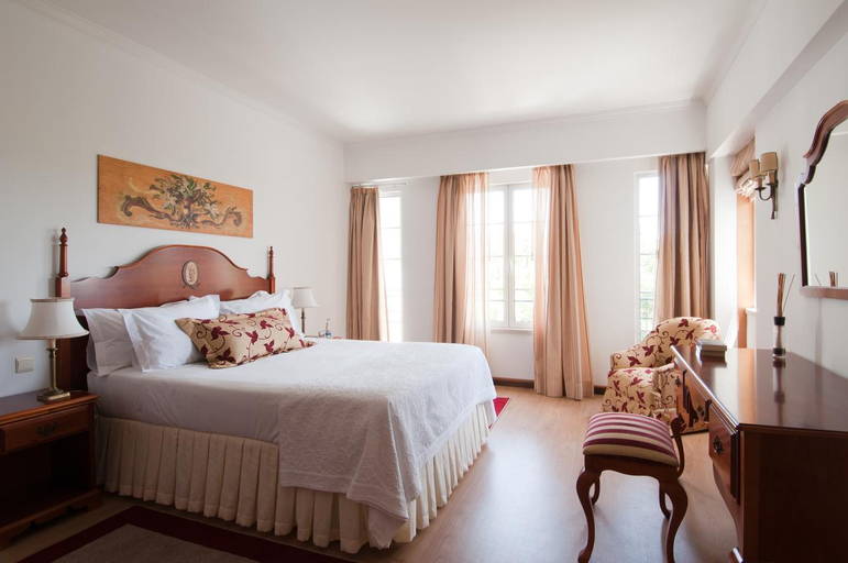 Bedroom 3, Hotel Quintinha São João & Spa, Funchal