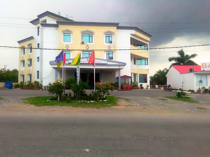 Others 5, Hotel Grand Riviera, Sirmaur