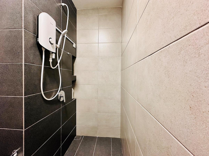 Bathroom 3, Family House, Penang Island