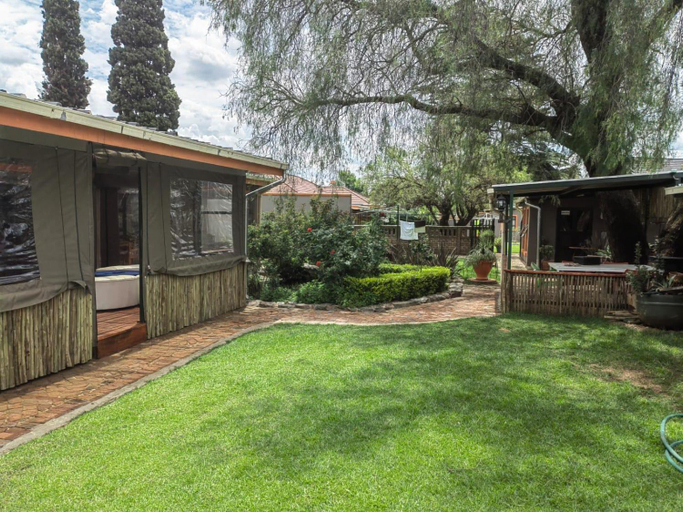 Others 3, Sibahlenomhlambi Guesthouse, Ekurhuleni