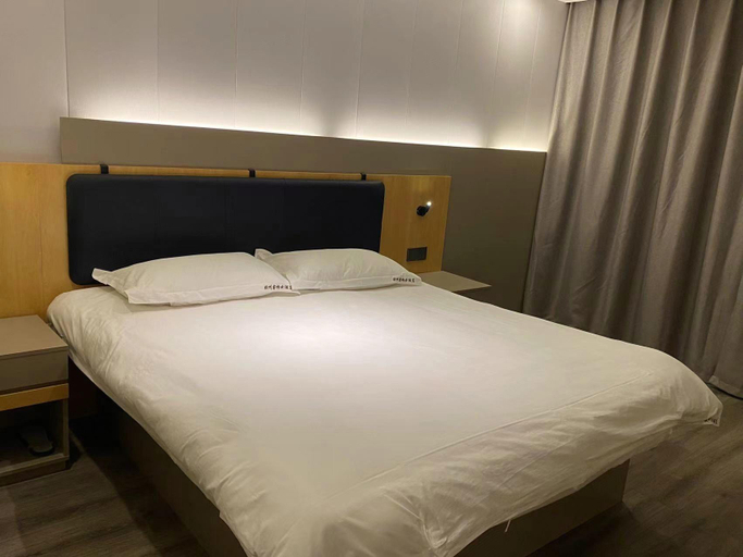 Bedroom 2, Ripple Hotel (Jiaozhou Railway Station West Lanzhou Road Store), Qingdao