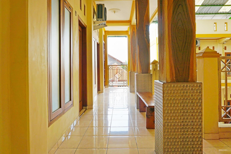 Others 4, OYO 91580 Kost Bougenville Syariah, Madiun