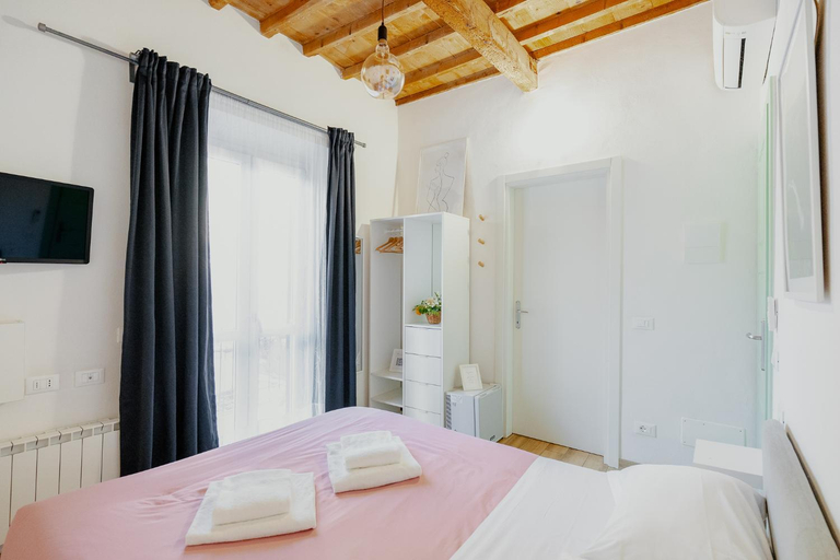 Bedroom 5, Florence David's Guesthouse, Florence
