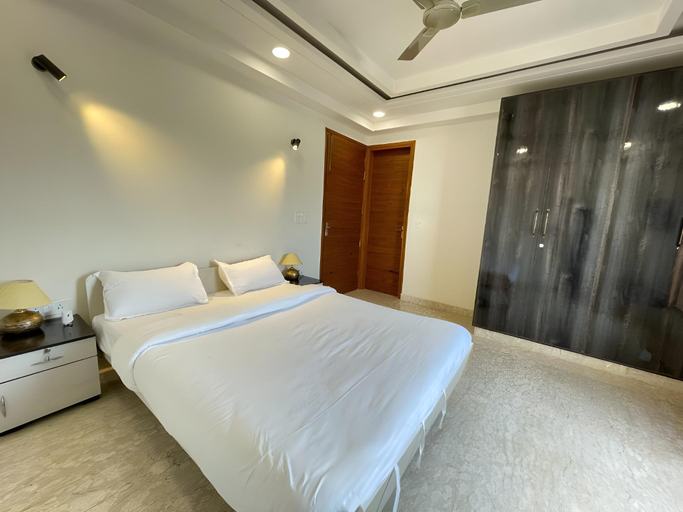 Bedroom 3, BedChambers Serviced Apartments near Golf Course, Gurgaon