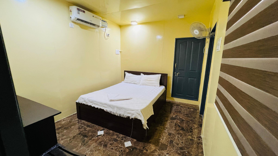 Bedroom 3, Haydays Farm Stay AC Container House with Pool, Palakkad