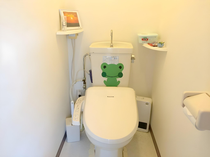 Bathroom 2, Guest House Imodangomura, Abashiri