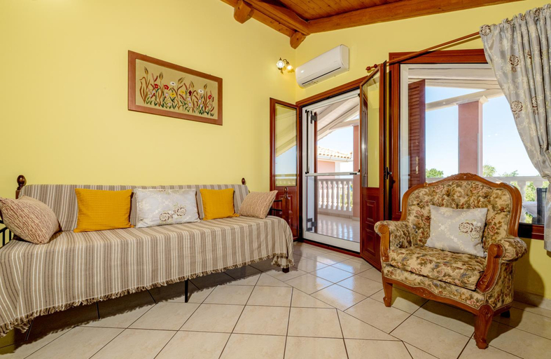 Bedroom 2, Arazzo Apartments, Ionian Islands