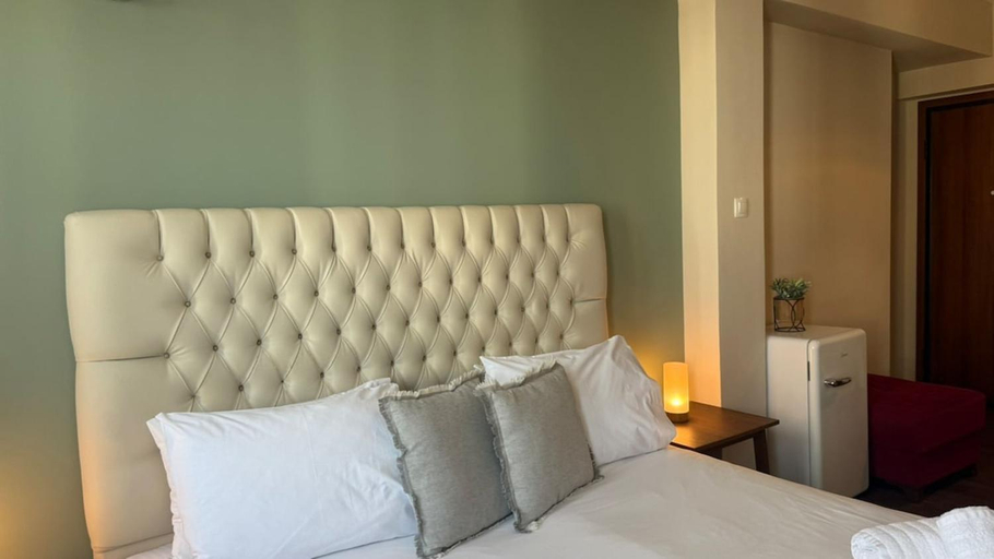 Others 4, Monastiraki 509 Central Suite, Attica