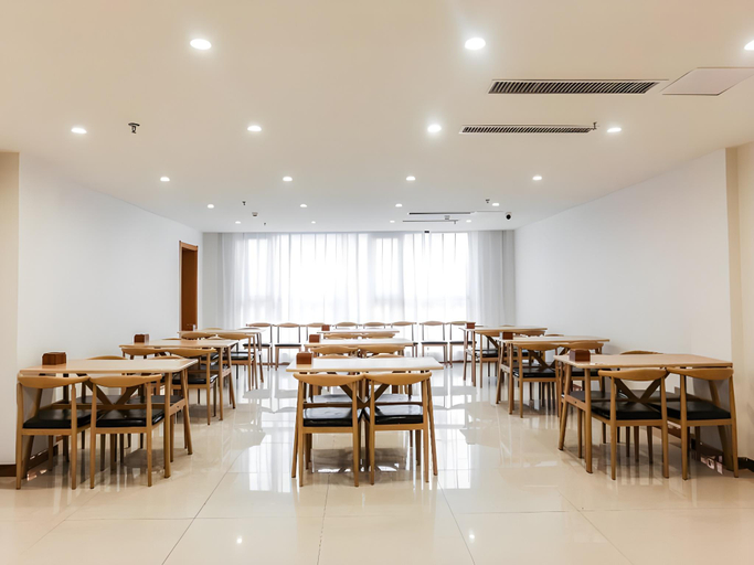 Food & Drinks 4, GreenTree Inn Shangqiu Ningling County Bus Station, Shangqiu