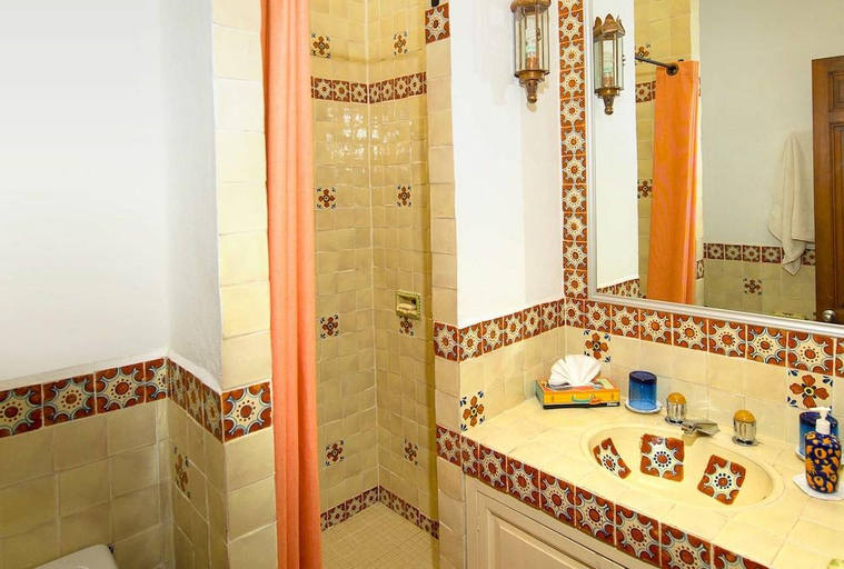 Bathroom 5, Casa Estrella de la Valenciana Hotel Boutique, Guanajuato