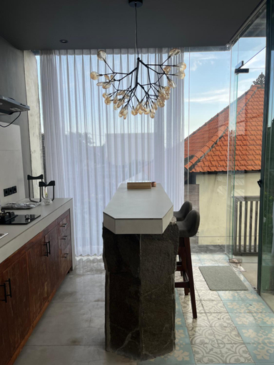 Others 4, Cute Villa, Badung