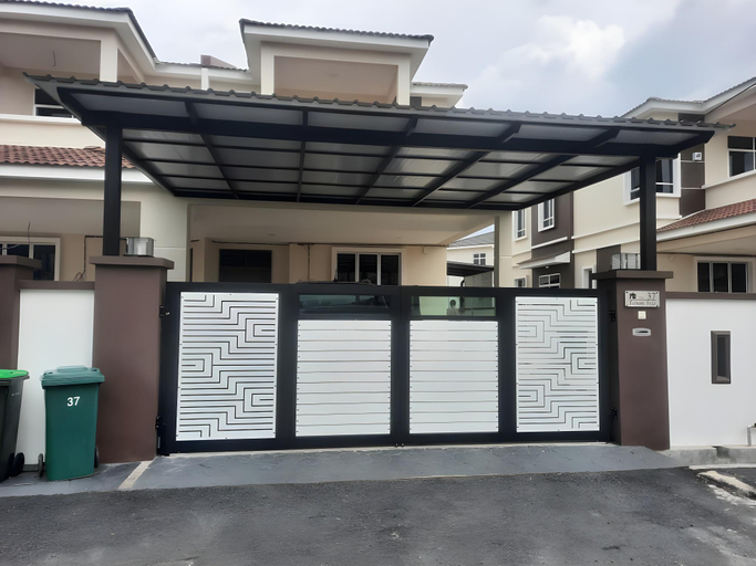 Exterior & Views 1, Hakeem Homestay, Pokok Sena