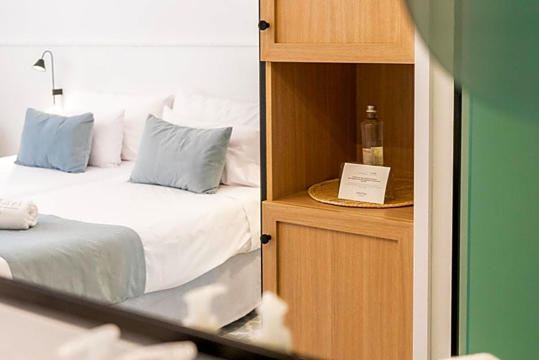 Bedroom 2, Hotel Neptuno, Barcelona