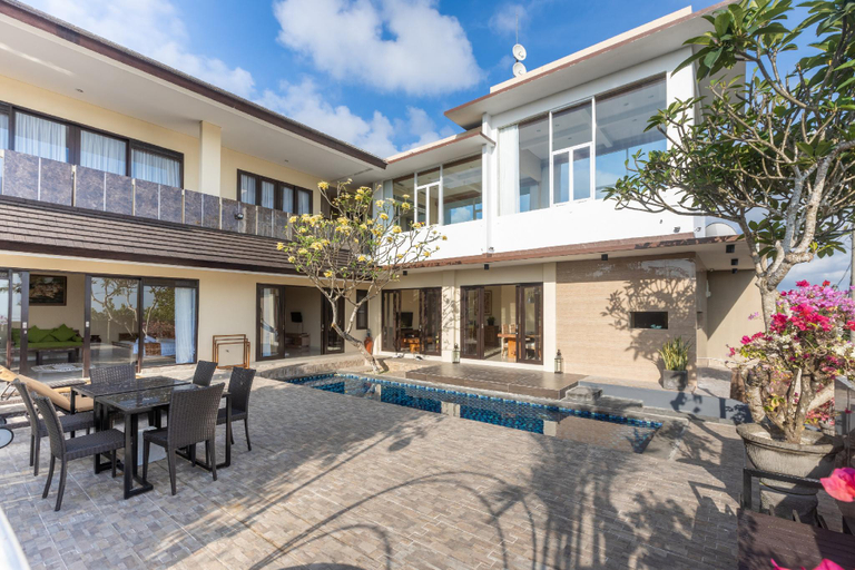 Others 5, Mayasari House, Badung