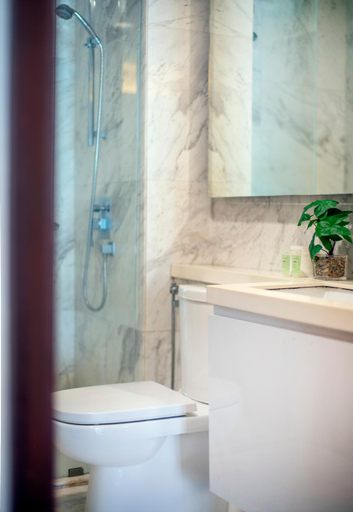 Bathroom 4, Plaza Damas 3 next to Hartamas Shopping mall, Kuala Lumpur