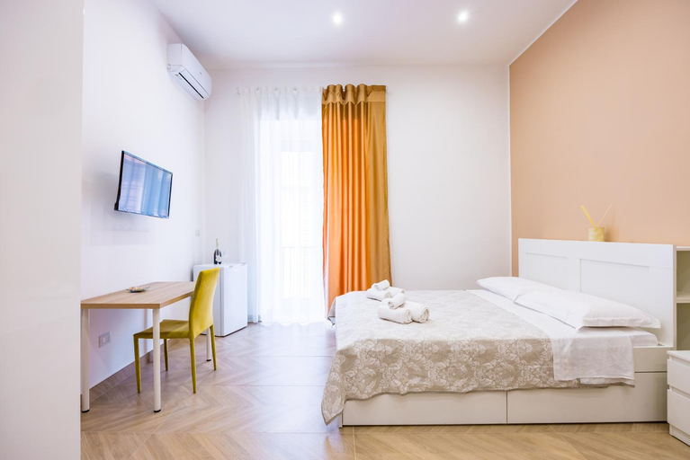 Bedroom 5, Essentia Home, Napoli