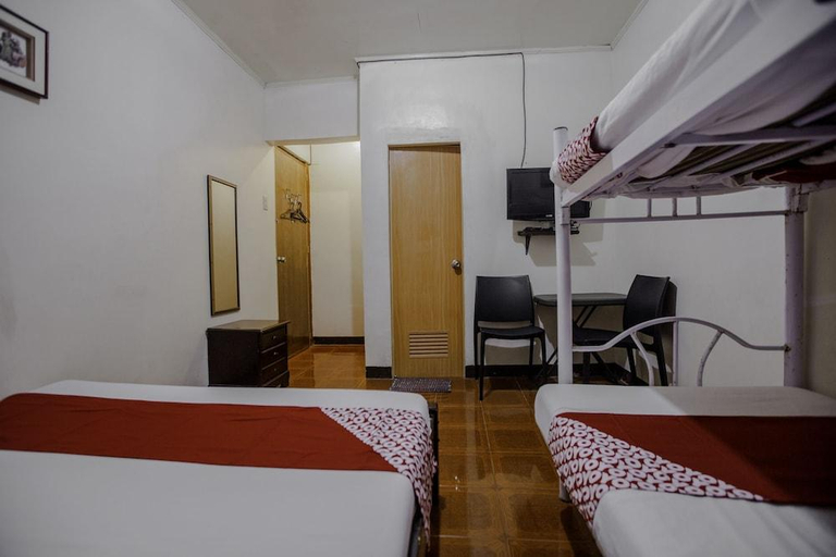 Bedroom 4, Sierra Traveller’s Inn Holy Spirit, Tagaytay City