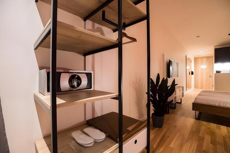 Bedroom 3, Aeronaut Service Apartments powered by Pearl 1, Berlin
