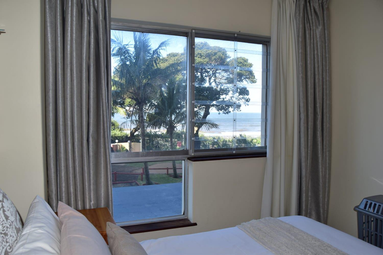 Bedroom 3, Santana Holiday Resort with Sea view, Margate, Ugu