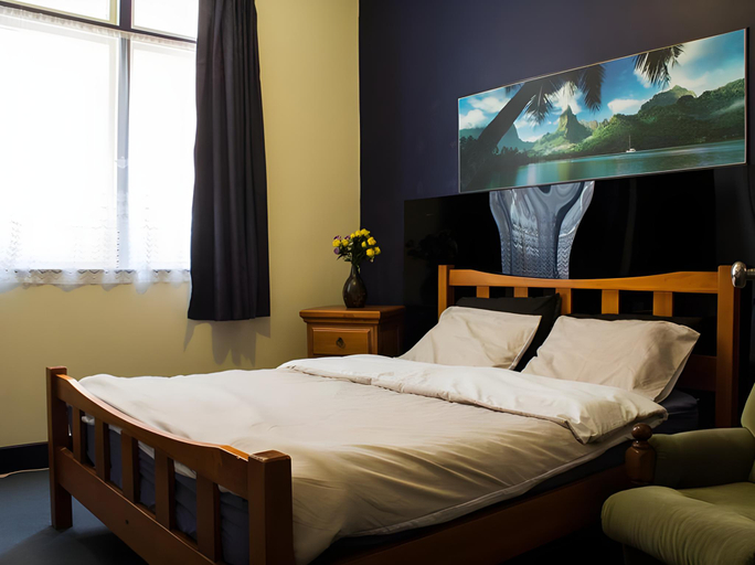 Bedroom 2, Geeky Gecko Backpackers, Dunedin