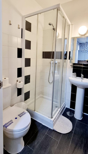 Bathroom 4, Casa de Huespedes con encanto El Sueno del Quijote, Madrid