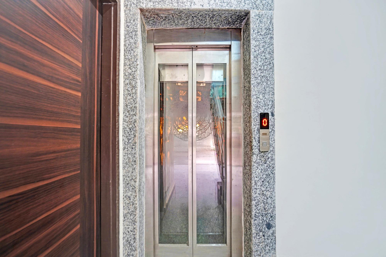 Public Area 2, Fabhotel Comfort Inn, Gautam Buddha Nagar