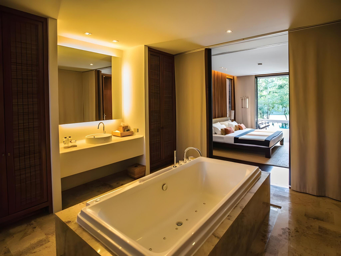 Bathroom 5, MUTHI MAYA Forest Pool Villa Resort, Pak Chong