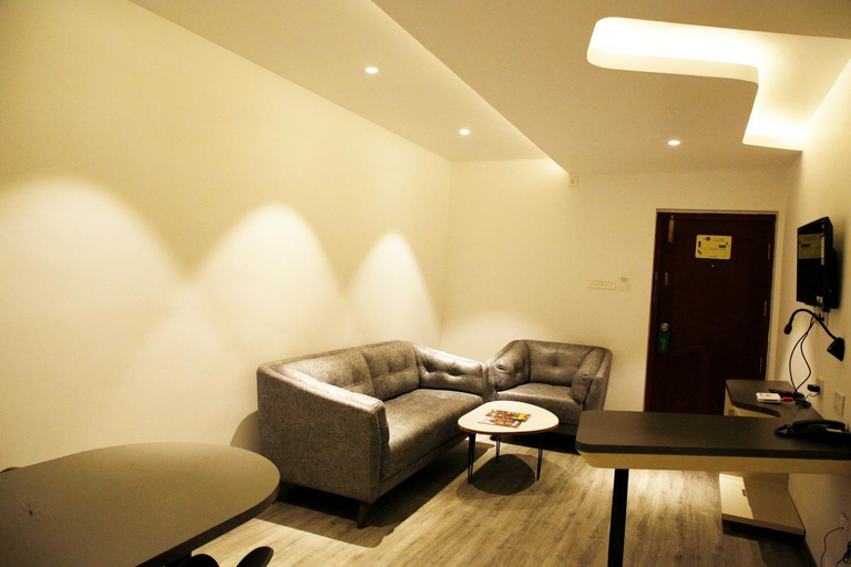 Others 3, PRINZ RESIDENCY, Kozhikode