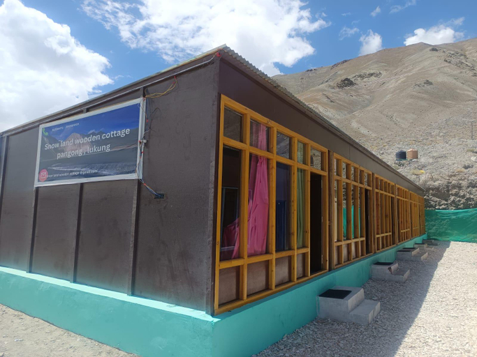 Exterior & Views 3, snow land wooden cottage, Leh