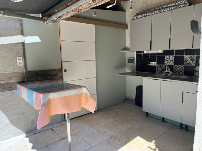 Others 3, Chambres Hotes chez Chris, Gard