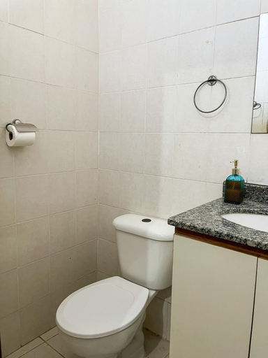 Bathroom 5, Castelo de Santa Teresa, Rio de Janeiro