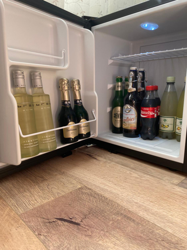 Food & Drinks 5, Neles Nest, Saale-Holzland-Kreis