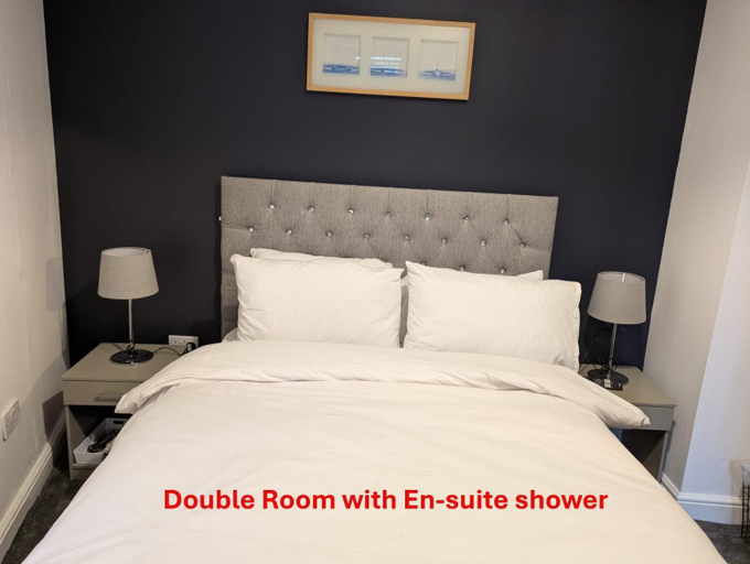 Others 5, Blok 3 -Jacuzzi Suites, Apartment & Ensuite Rooms, Blackpool