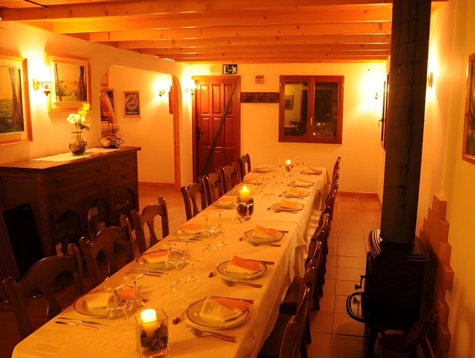 Food & Drinks 4, La Cerca Del Alcornoque, Cáceres
