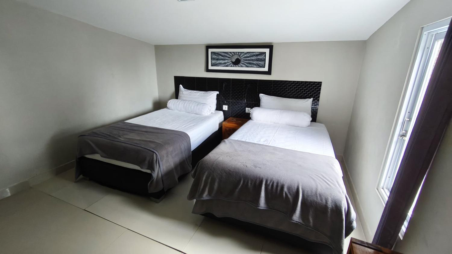 Bedroom 2, Silver Fern Beach Retreat, Lombok