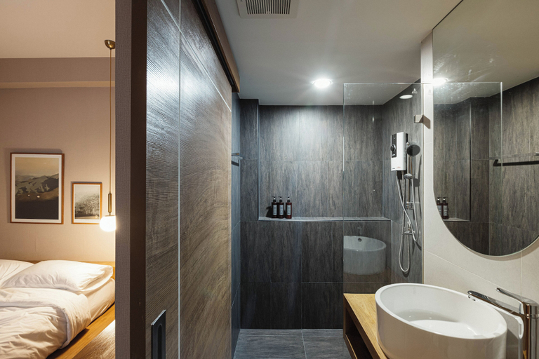Bathroom 4, Maplewood Hotel Chiangmai, Muang Chiang Mai