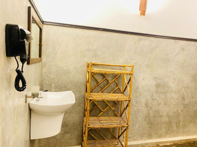 Bathroom 4, Ahangama Eco Villa, Habaraduwa