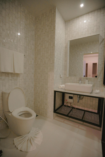 Bathroom 4, T-REX BURIRAM BOUTIQUE HOTEL, Muang Buri Ram