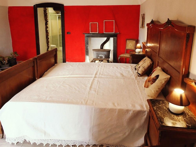 Bedroom 2, Antico Convento, Cuneo