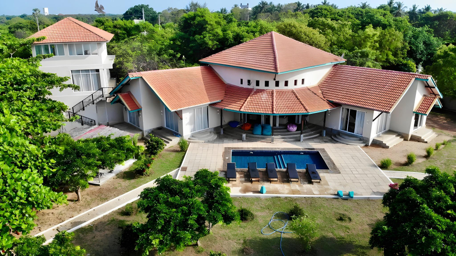 Others 5, The Beach House by Kay Jay Hotels, Koralai Pattu (Valachchenai)