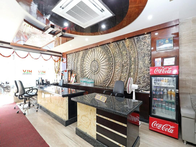 Food & Drinks, HLVGRANDINN, Bangalore