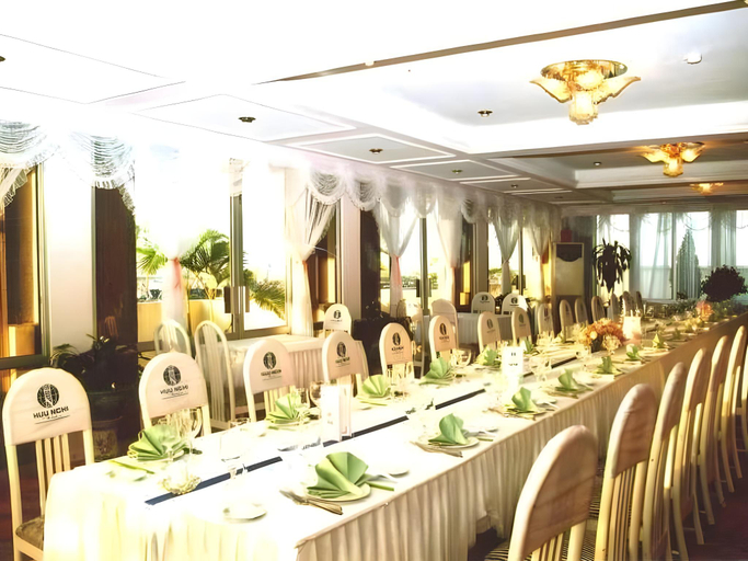 Food & Drinks 5, Huu Nghi Hotel, Hồng Bàng