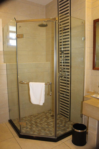 Bathroom 4, Palm Beach Resort & Spa, Diana