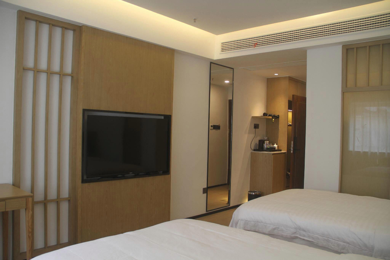 Bedroom 2, Hunan Pipaxi Hotel Zhangjiajie, Zhangjiajie